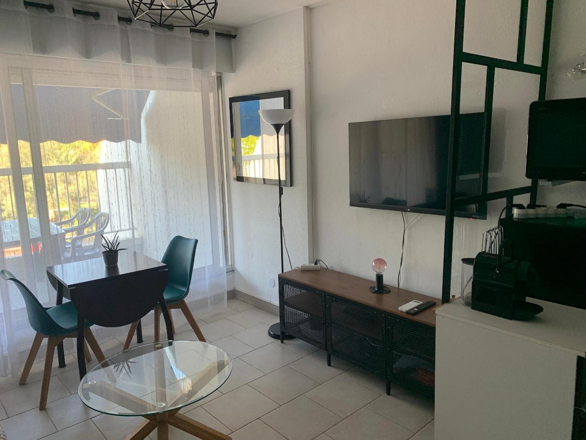 Vittoria Immobilier 9 -Reglement Sur Place - Cheques Vacances Acceptes 라그랑모트 객실 사진